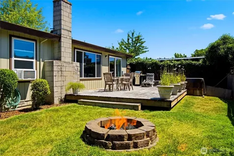 3020 206th Place SW Lynnwood WA 98036