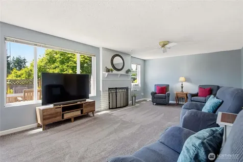 3020 206th Place SW Lynnwood WA 98036