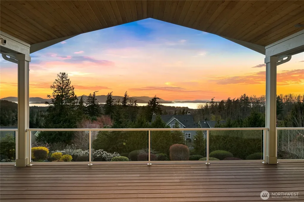 1900 Samish Crest Way Bellingham WA 98229