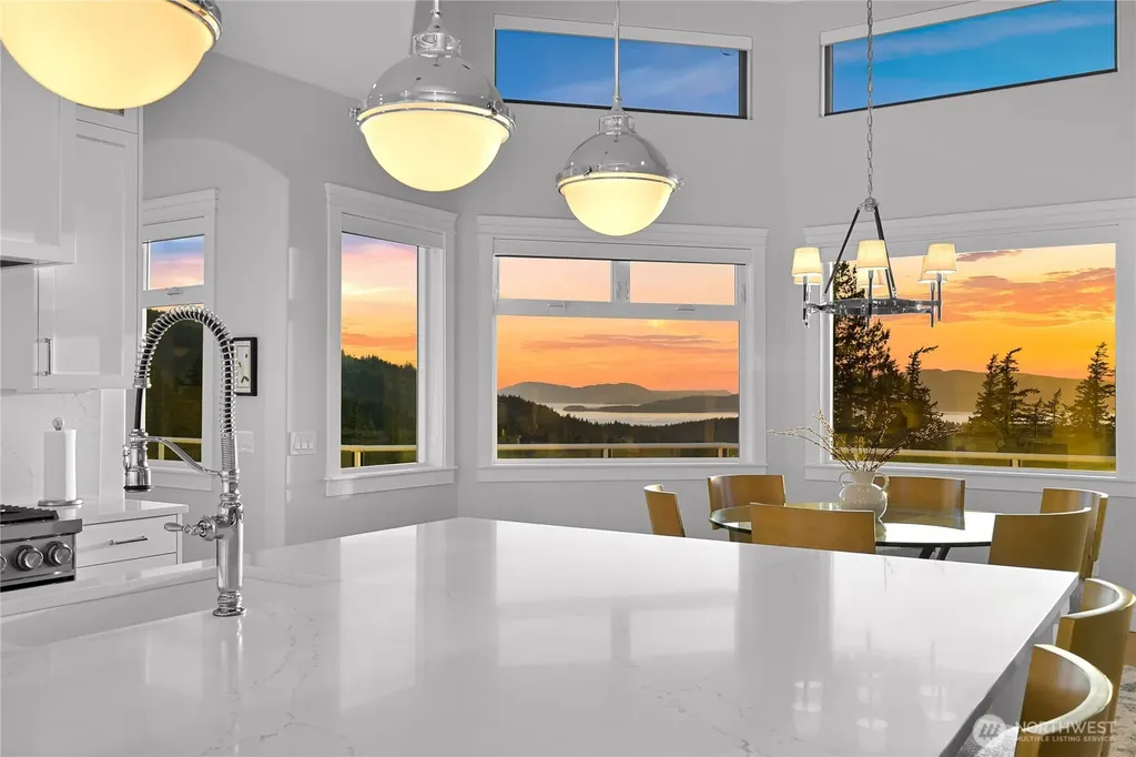 1900 Samish Crest Way Bellingham WA 98229