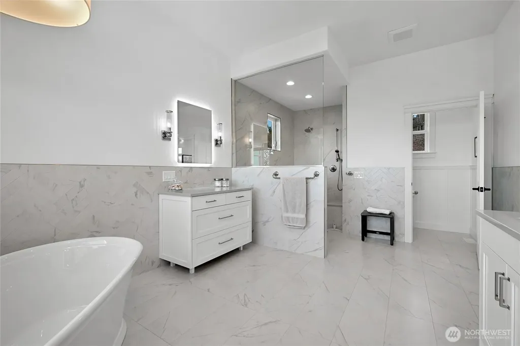1900 Samish Crest Way Bellingham WA 98229