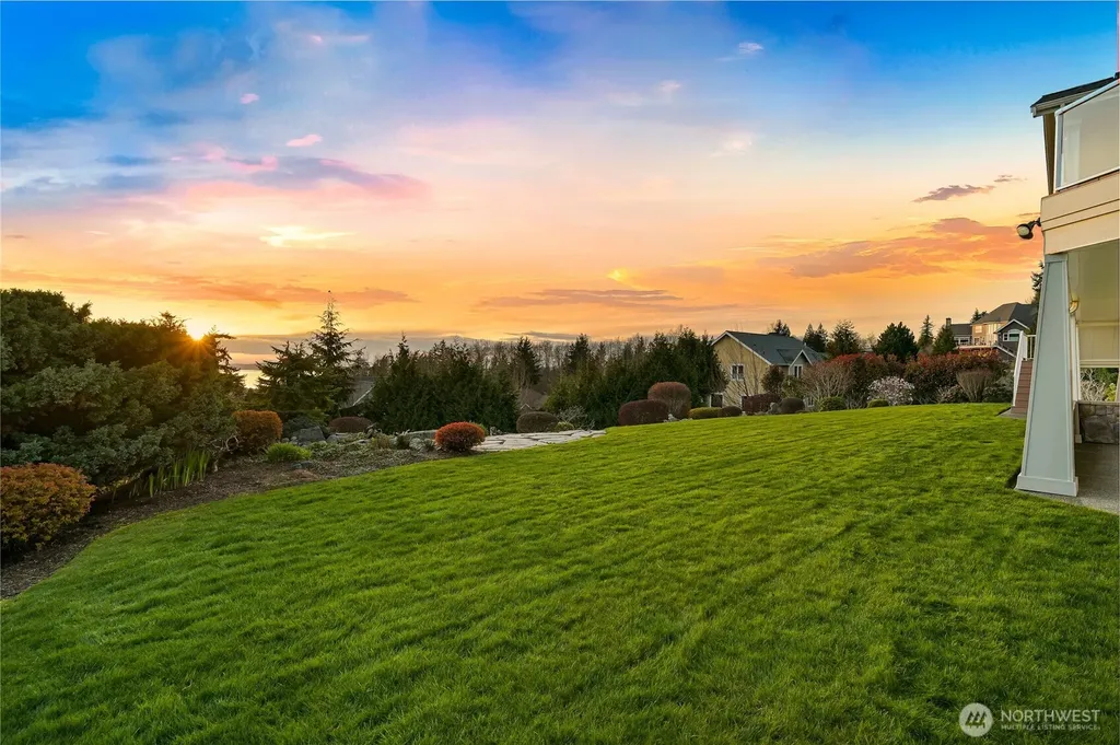 1900 Samish Crest Way Bellingham WA 98229