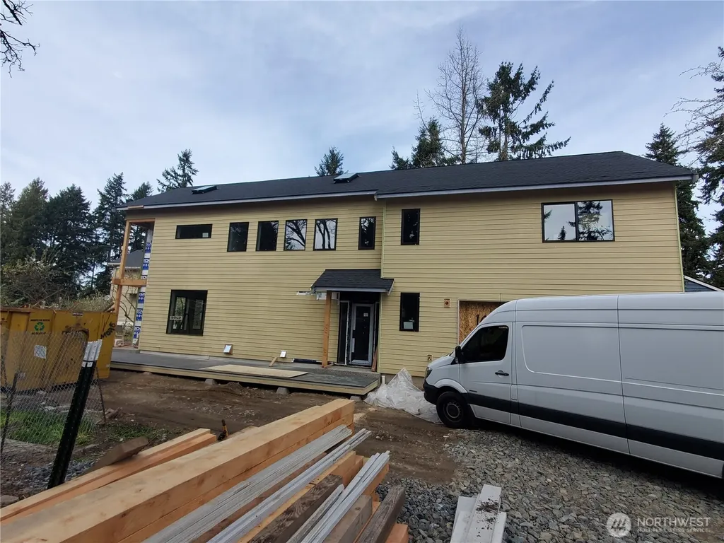 10731 17th Avenue NE Seattle WA 98125