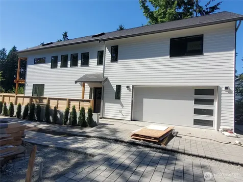 10731 17th Avenue NE Seattle WA 98125