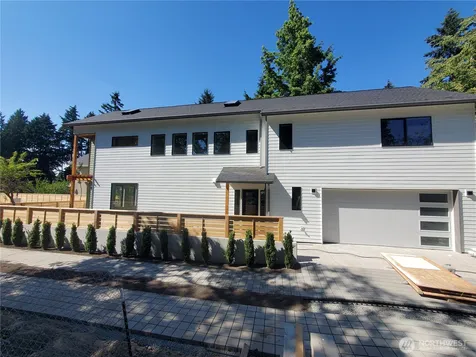 10731 17th Avenue NE Seattle WA 98125