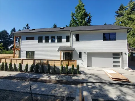 10731 17th Avenue NE Seattle WA 98125