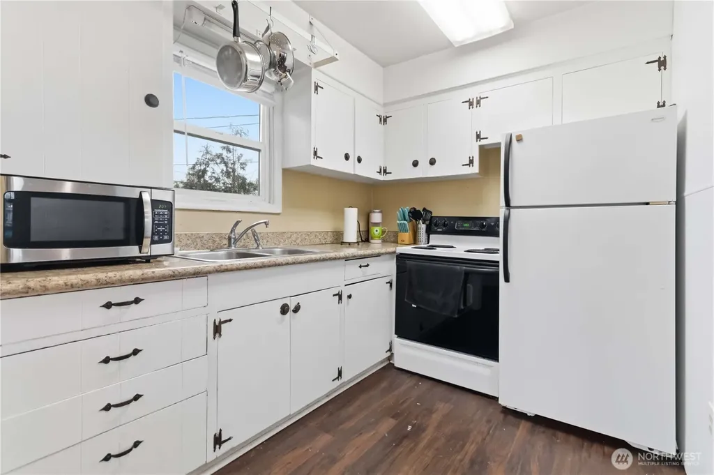 463 26th Avenue Longview WA 98632