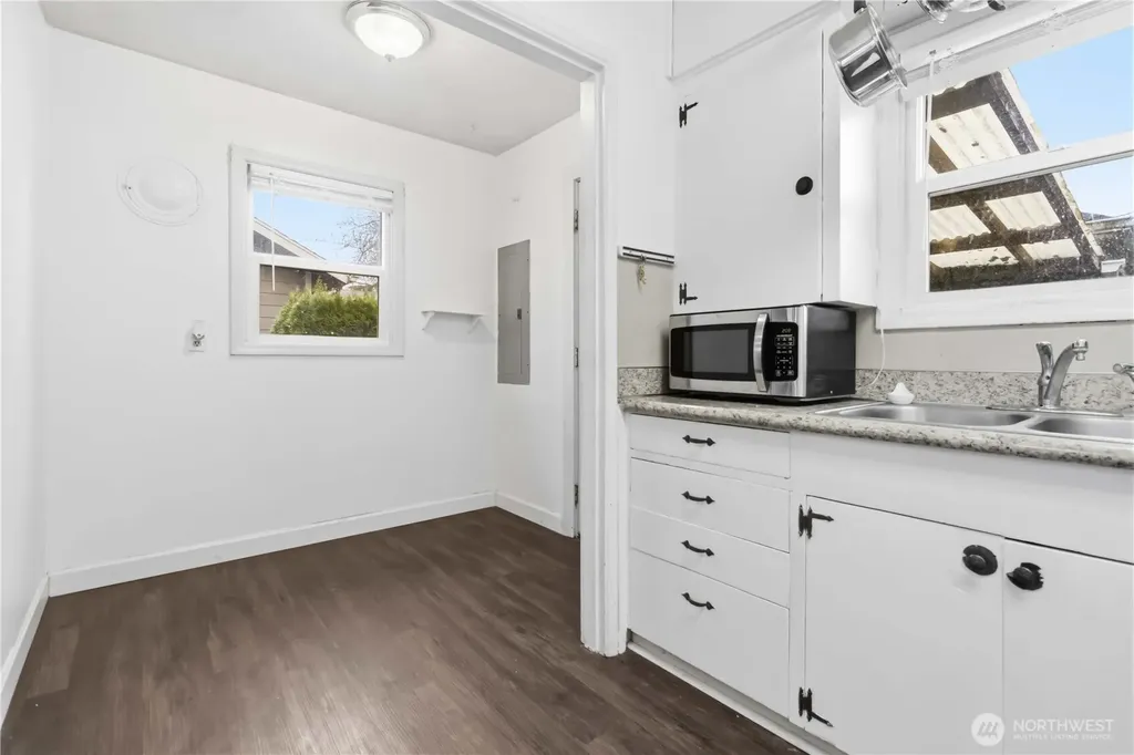 463 26th Avenue Longview WA 98632
