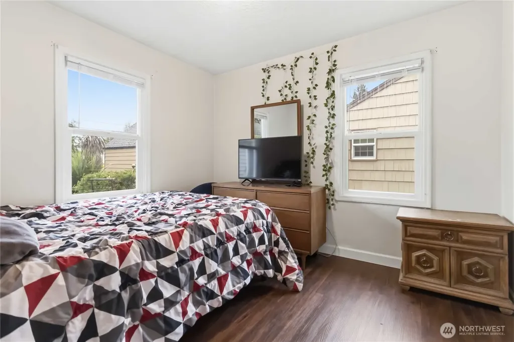 463 26th Avenue Longview WA 98632