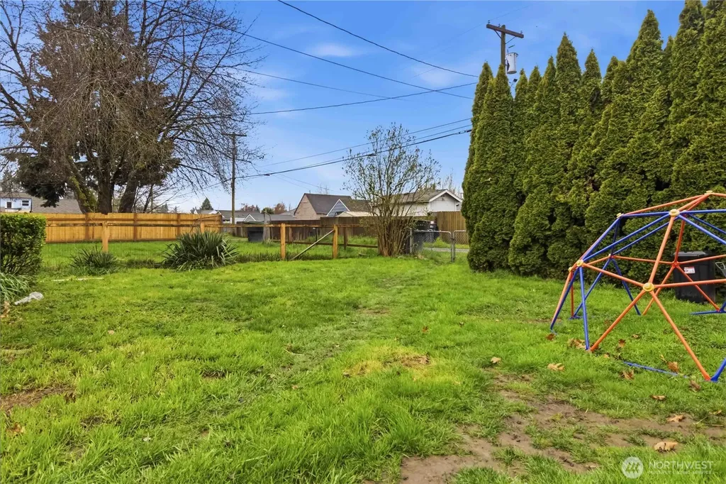 463 26th Avenue Longview WA 98632