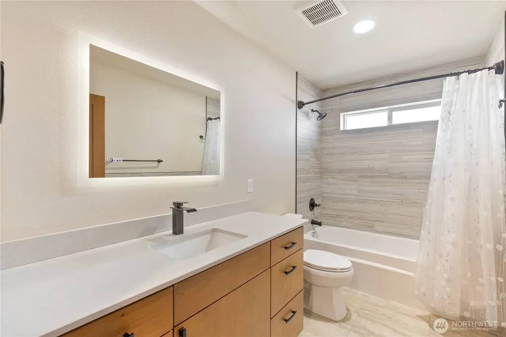 713 SW Sunset Boulevard Mattawa WA 99349
