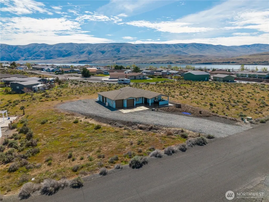 713 SW Sunset Boulevard Mattawa WA 99349