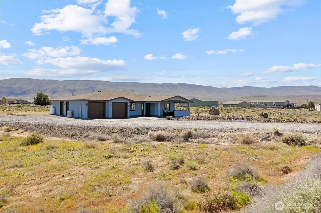 713 SW Sunset Boulevard Mattawa WA 99349
