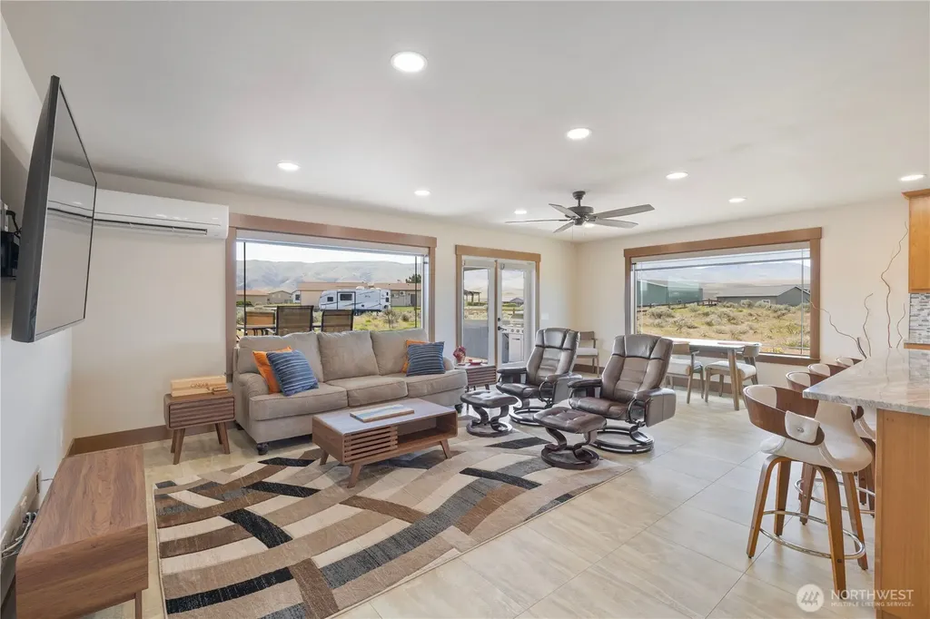 713 SW Sunset Boulevard Mattawa WA 99349