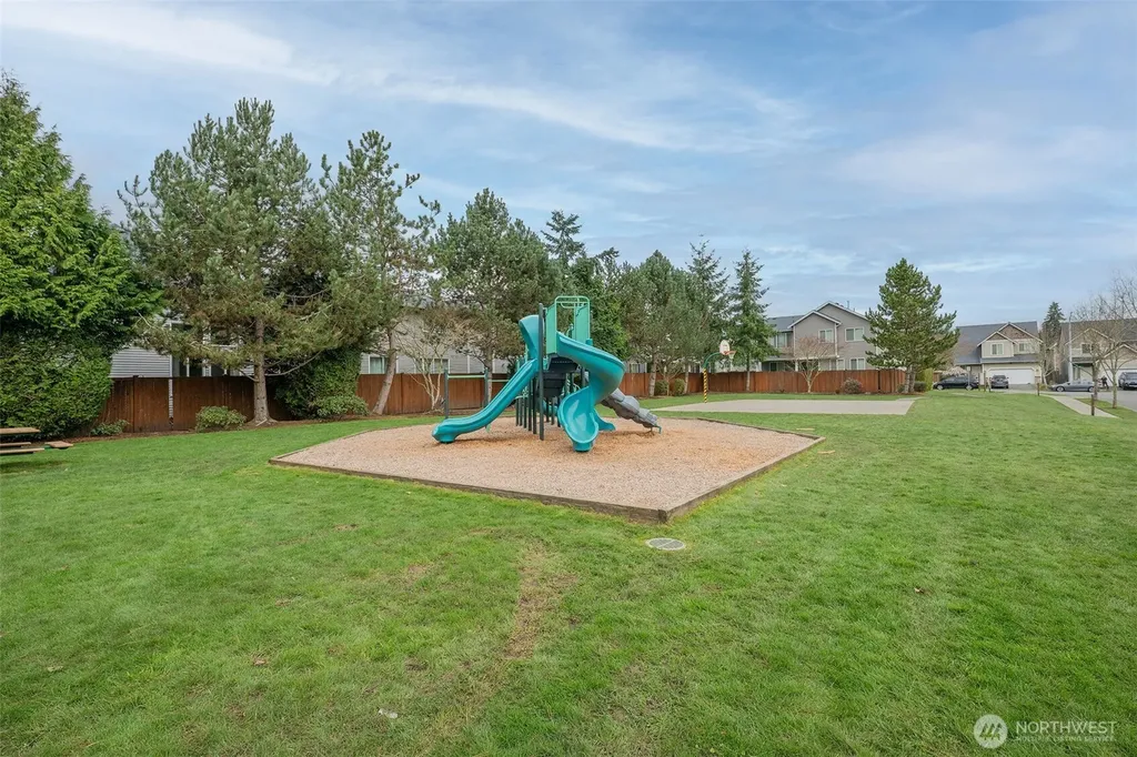 12707 12th Dr SE Everett WA 98208