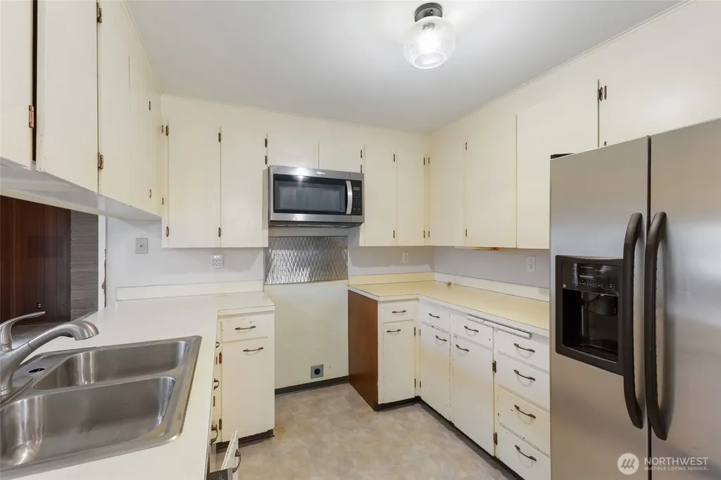 603 N Crestview Drive Moses Lake WA 98837