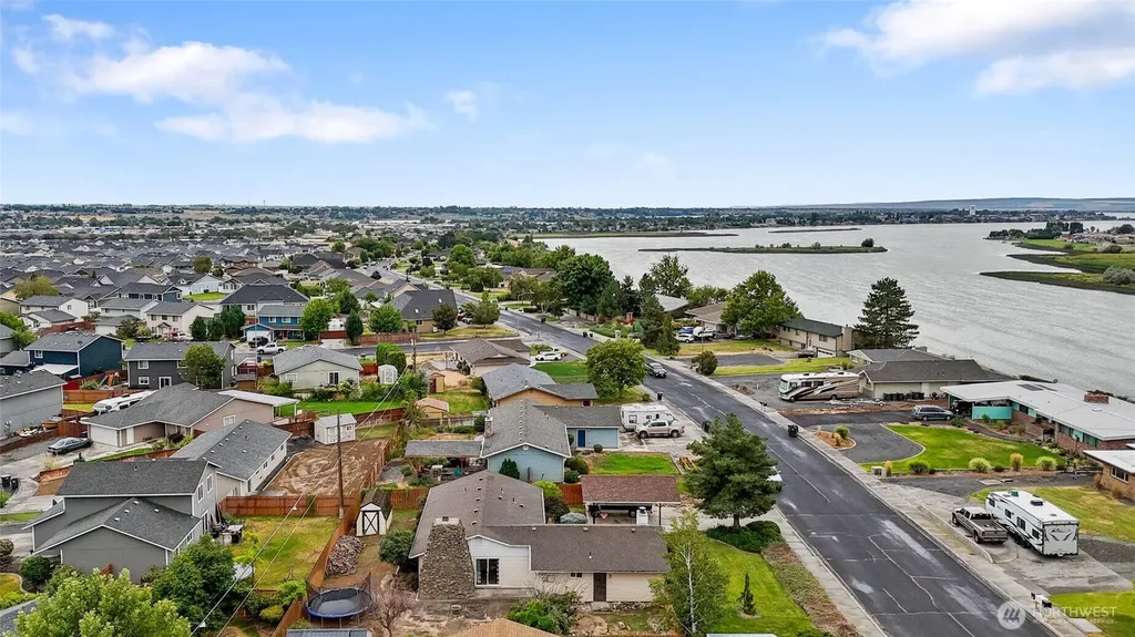 603 N Crestview Drive Moses Lake WA 98837