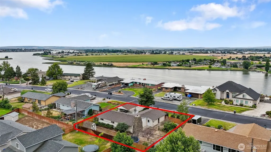 603 N Crestview Drive Moses Lake WA 98837