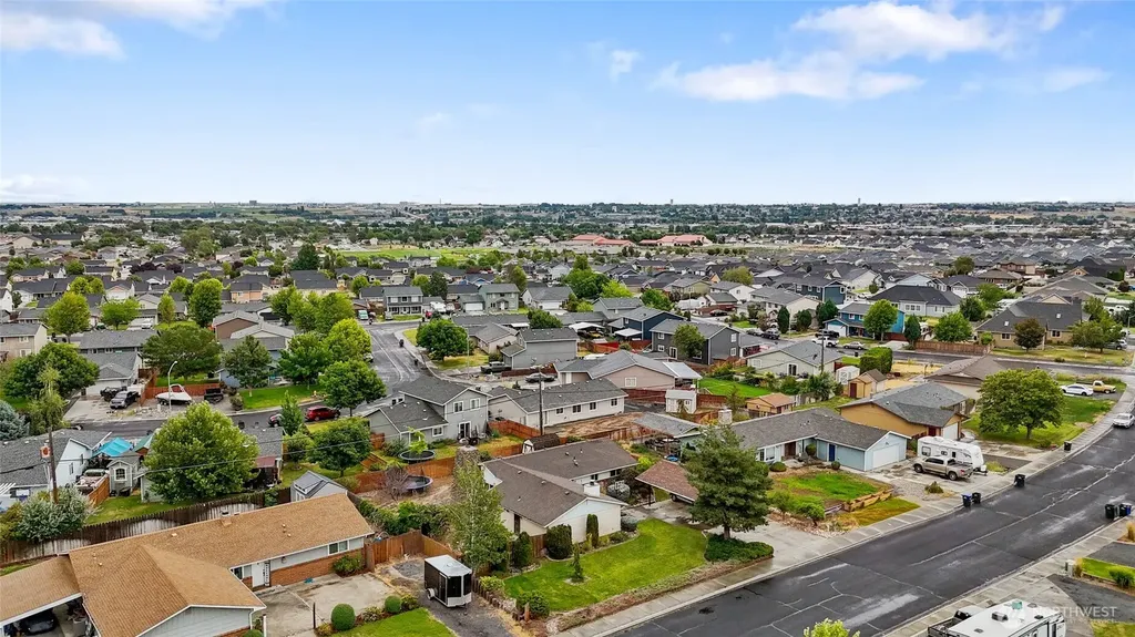 603 N Crestview Drive Moses Lake WA 98837