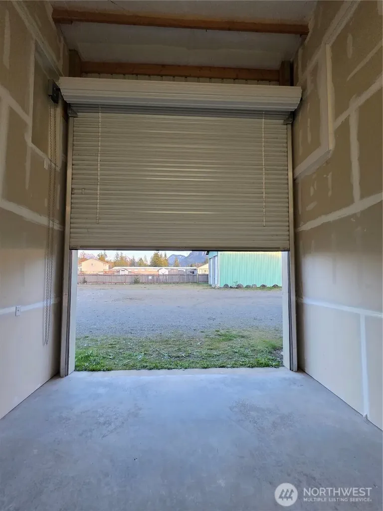 40807 State Route 2 Gold Bar WA 98251