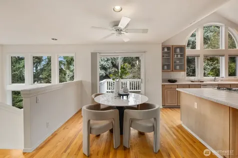 1665 204th Avenue NE Sammamish WA 98074