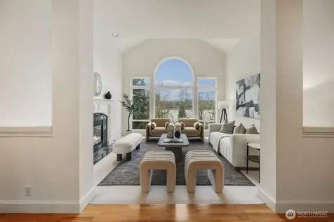 1665 204th Avenue NE Sammamish WA 98074
