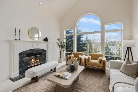 1665 204th Avenue NE Sammamish WA 98074