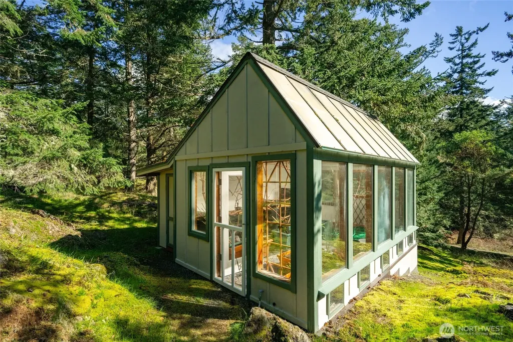 391 Little Mountain Road Friday Harbor WA 98250