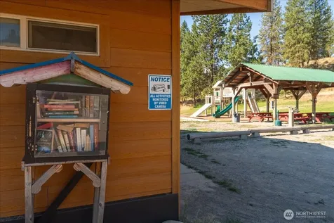 96 Twin Lakes Drive Winthrop WA 98862
