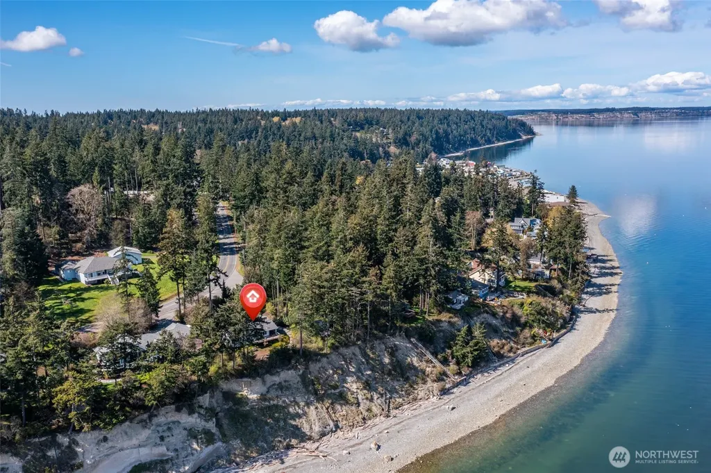 215 S Harrington Lagoon Road Coupeville WA 98239