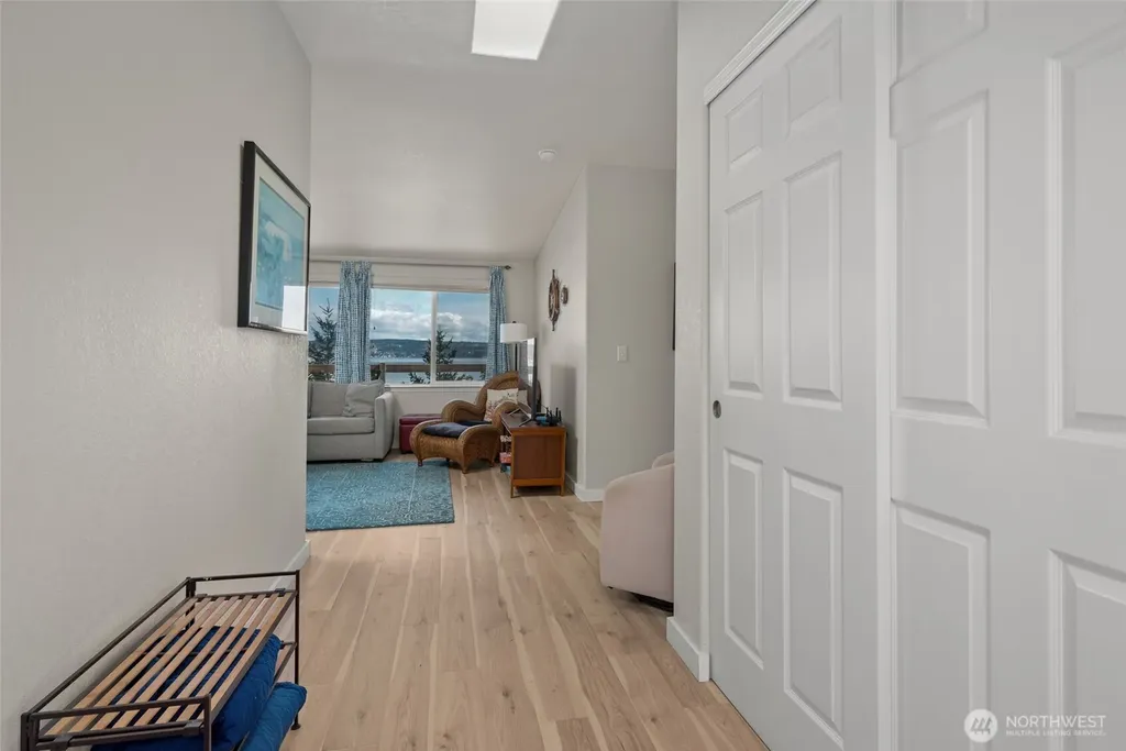 215 S Harrington Lagoon Road Coupeville WA 98239