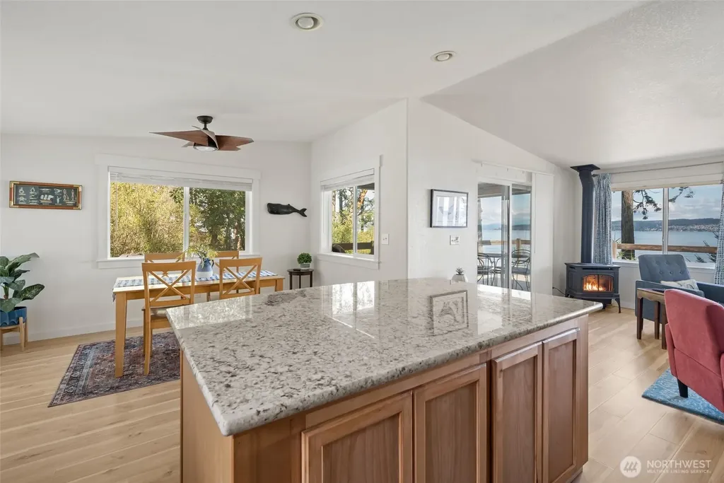 215 S Harrington Lagoon Road Coupeville WA 98239