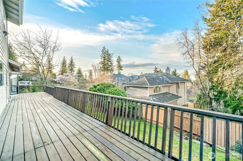 558 SW 298th Street Federal Way WA 98023