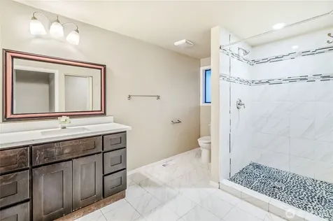 558 SW 298th Street Federal Way WA 98023