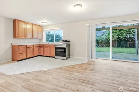 558 SW 298th Street Federal Way WA 98023