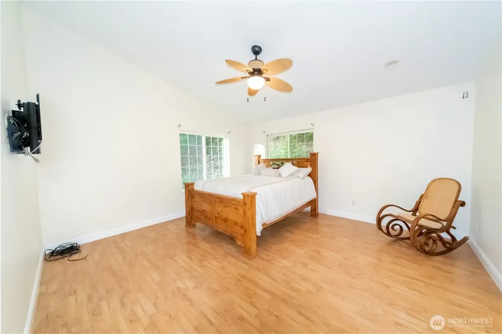 118 Clark Creek Road Longview WA 98632