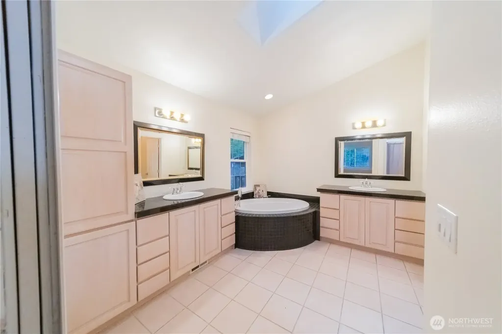 118 Clark Creek Road Longview WA 98632