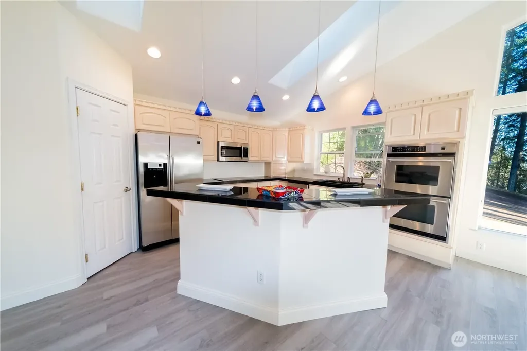 118 Clark Creek Road Longview WA 98632