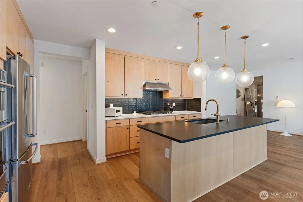 15538 NE 15th Place Bellevue WA 98007