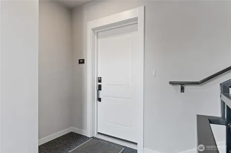 15538 NE 15th Place Bellevue WA 98007