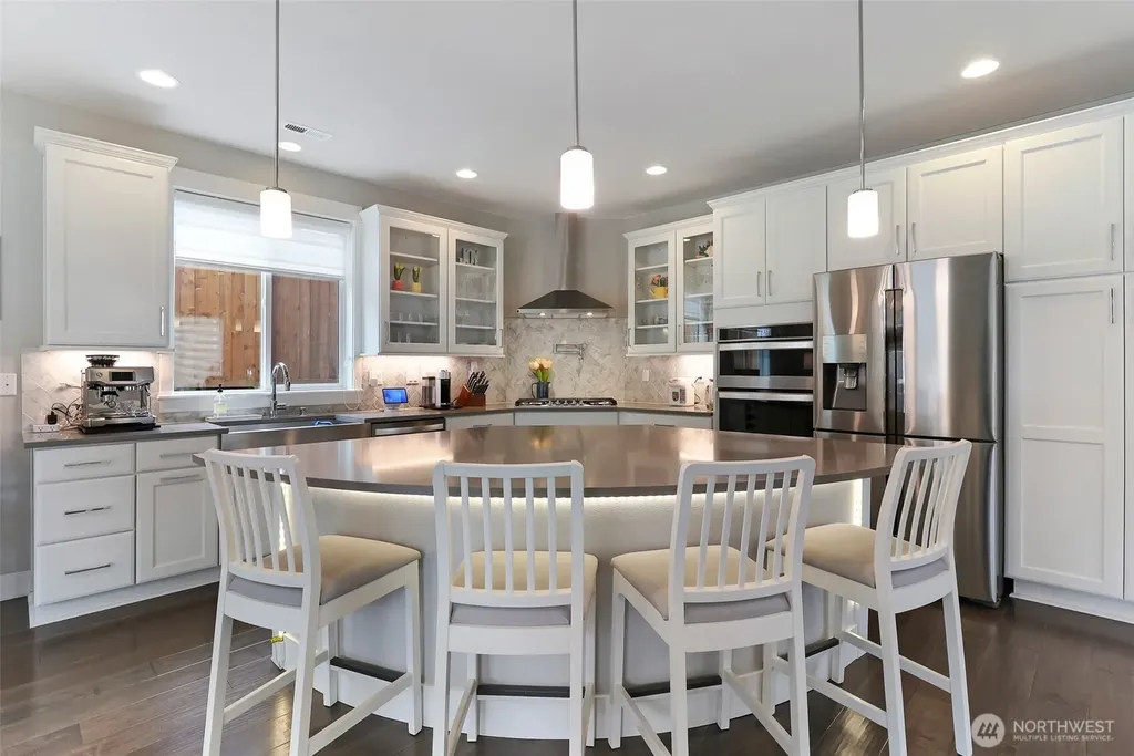 31312 43rd Place SW Federal Way WA 98023