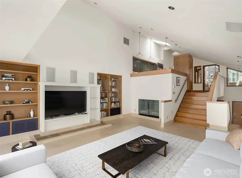 2021 1st Avenue Seattle WA 98121
