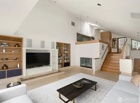 2021 1st Avenue Seattle WA 98121