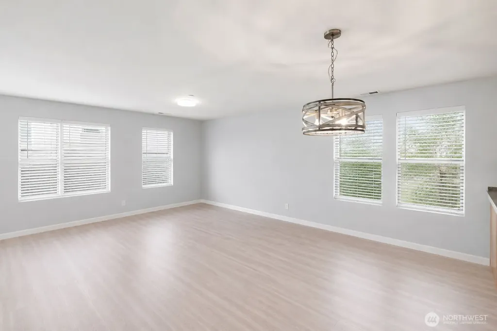 3171 Walker Road Dupont WA 98327