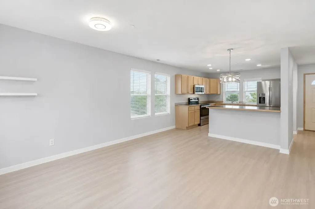 3171 Walker Road Dupont WA 98327