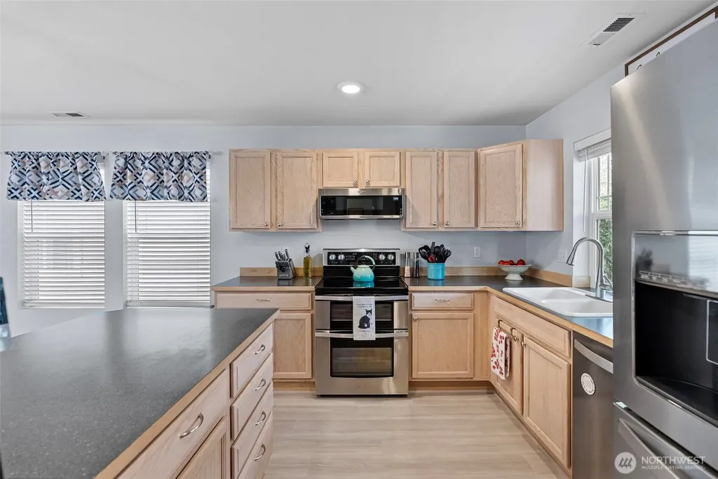 3171 Walker Road Dupont WA 98327