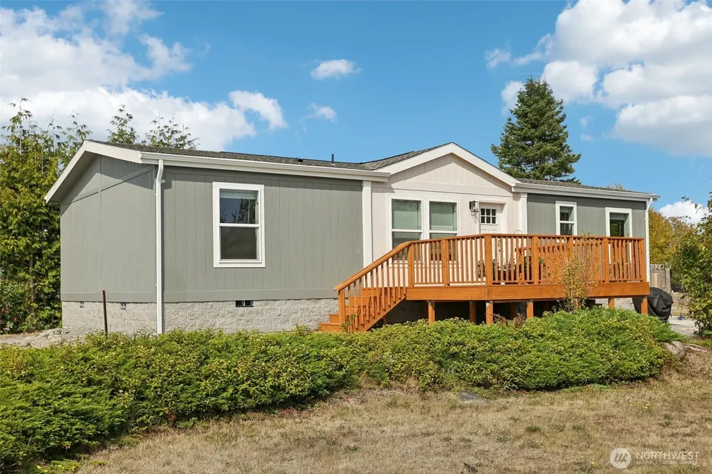 4604 Yorkshire Drive Anacortes WA 98221