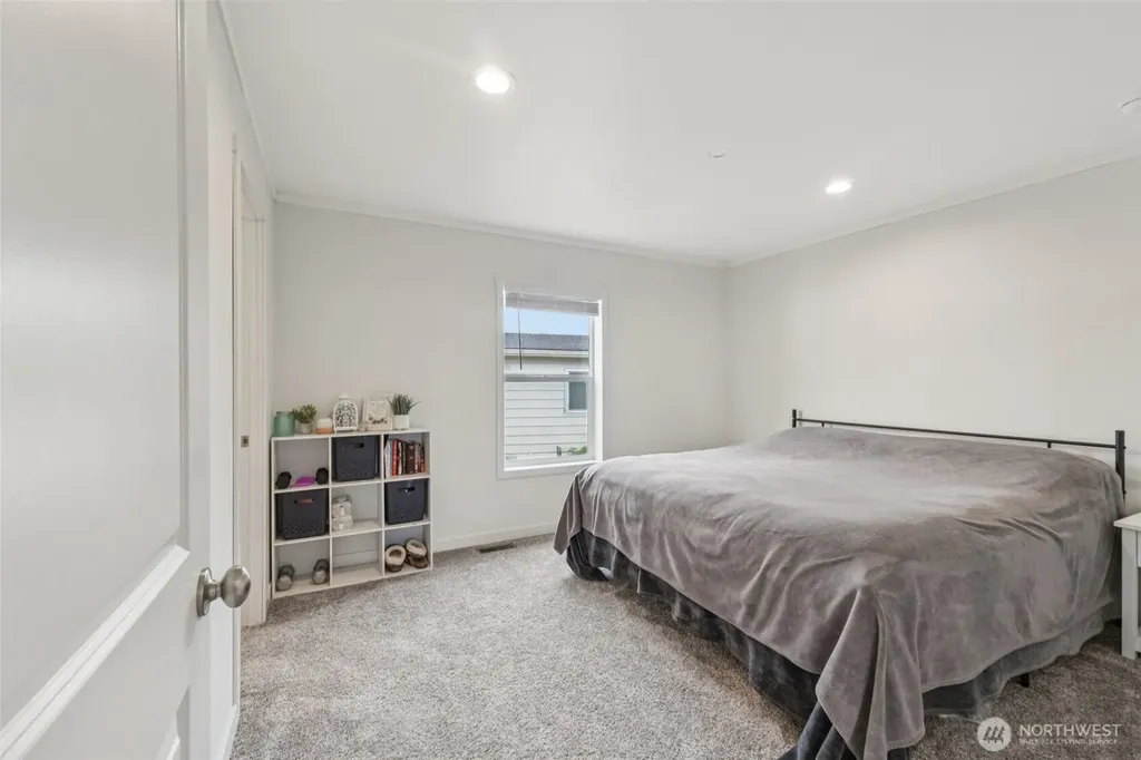 4604 Yorkshire Drive Anacortes WA 98221