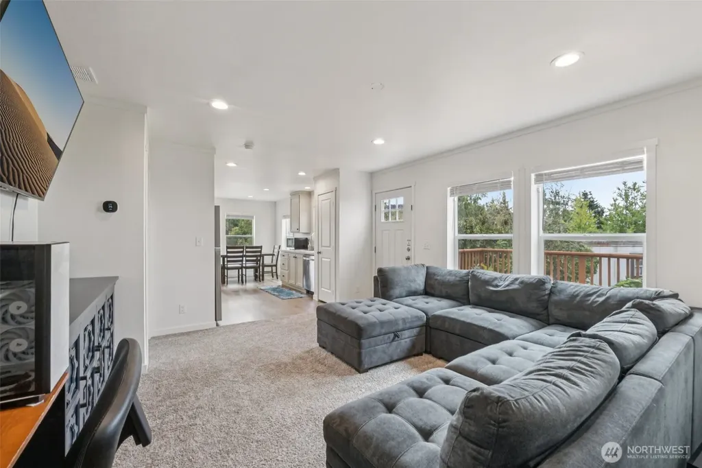 4604 Yorkshire Drive Anacortes WA 98221
