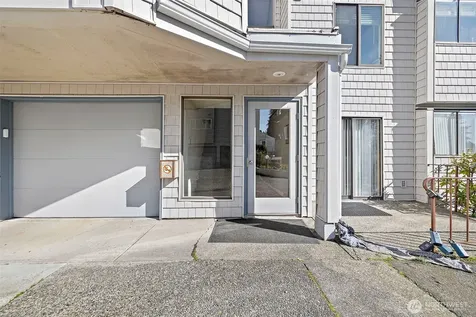 17417 Ashworth Avenue N Shoreline WA 98133